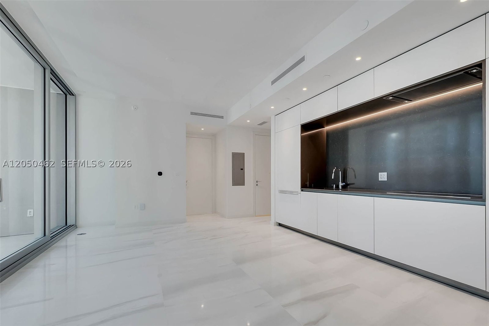 Unit 3008W