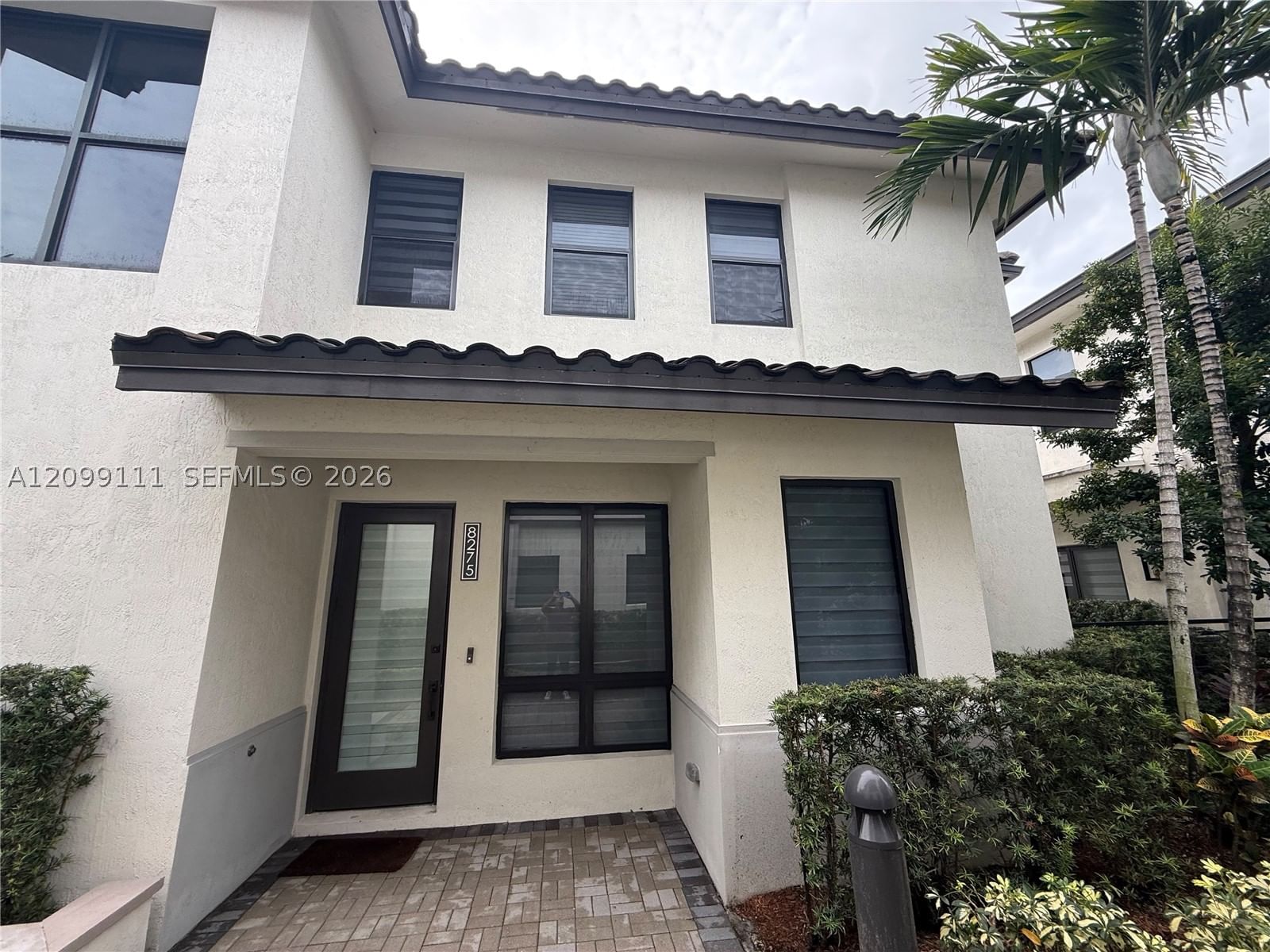 8275 NW 48th St
