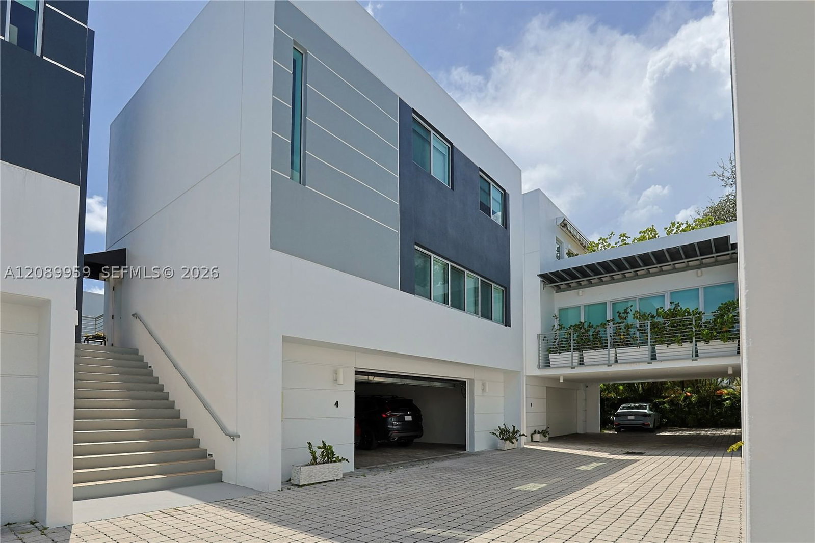 7520 SW 59th Pl