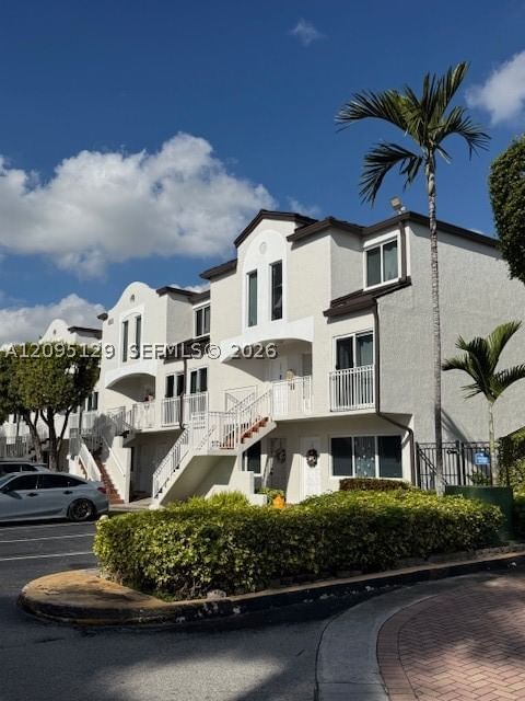 8585 NW 6th Ln