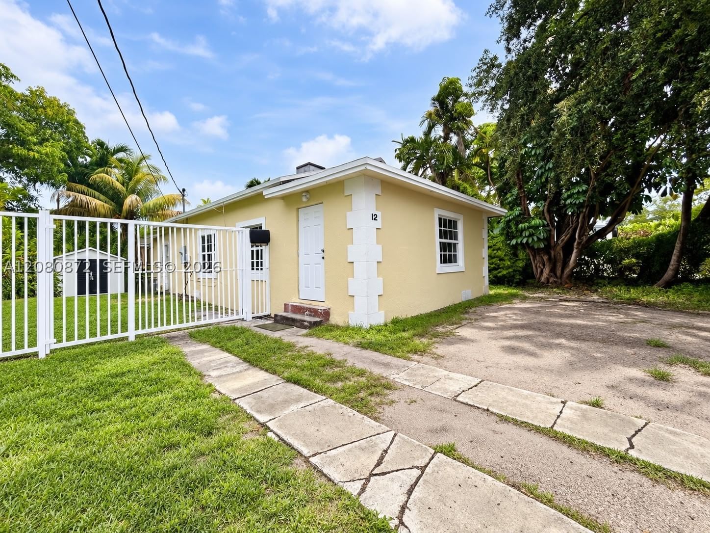 121 NW 68th St