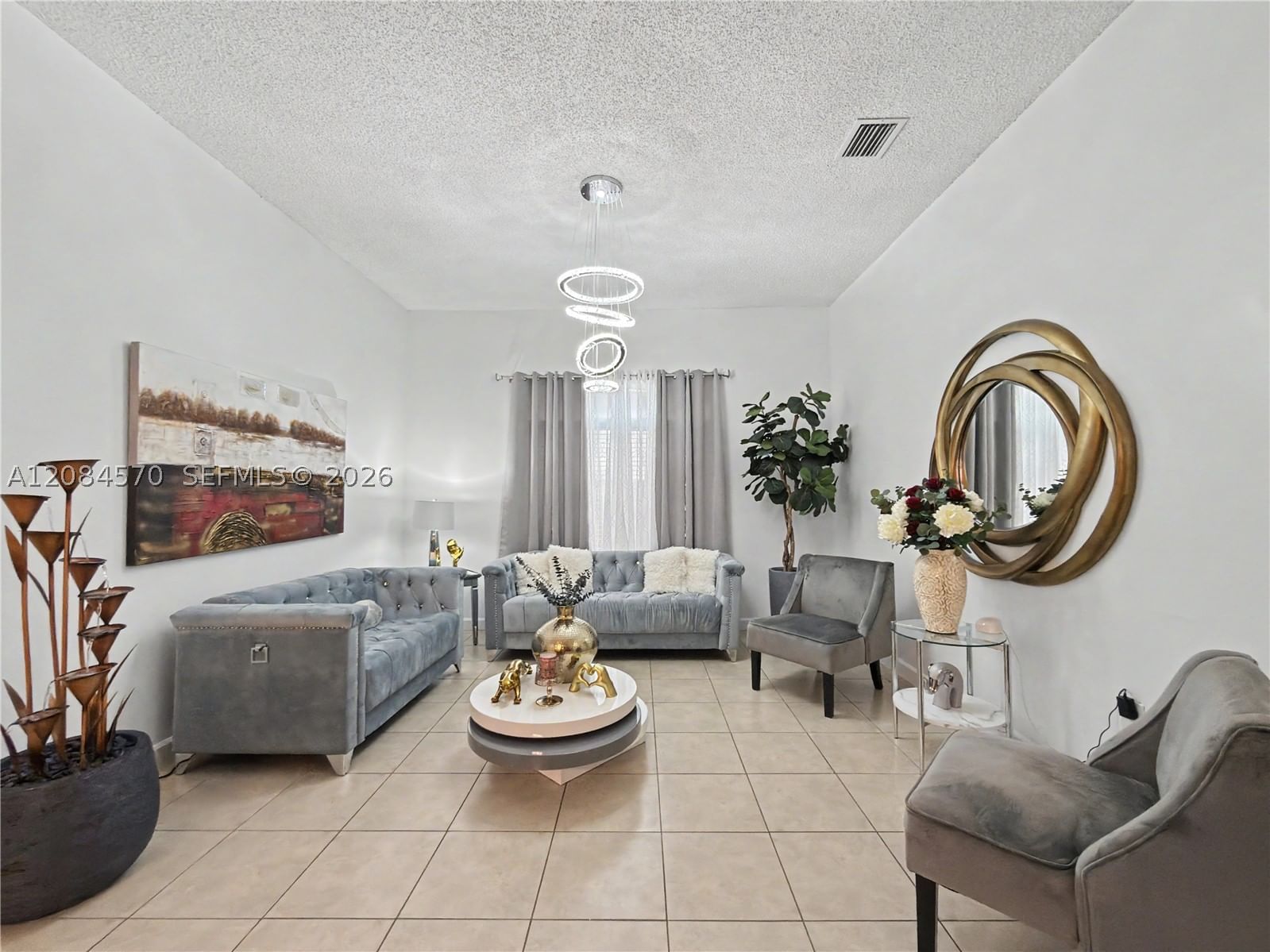 522 NE 20th Ave