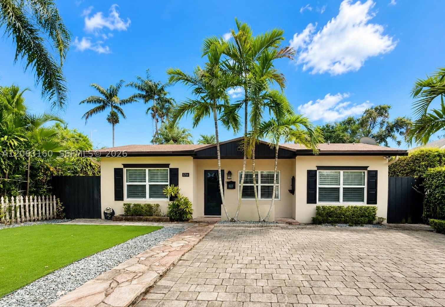 5744 SW 54th Ter