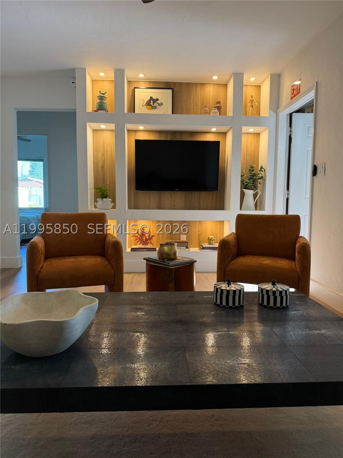 11201 NE 10th Ave