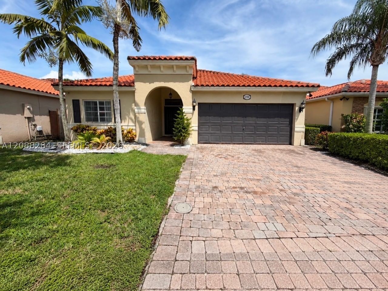 1735 NE 36th Ave