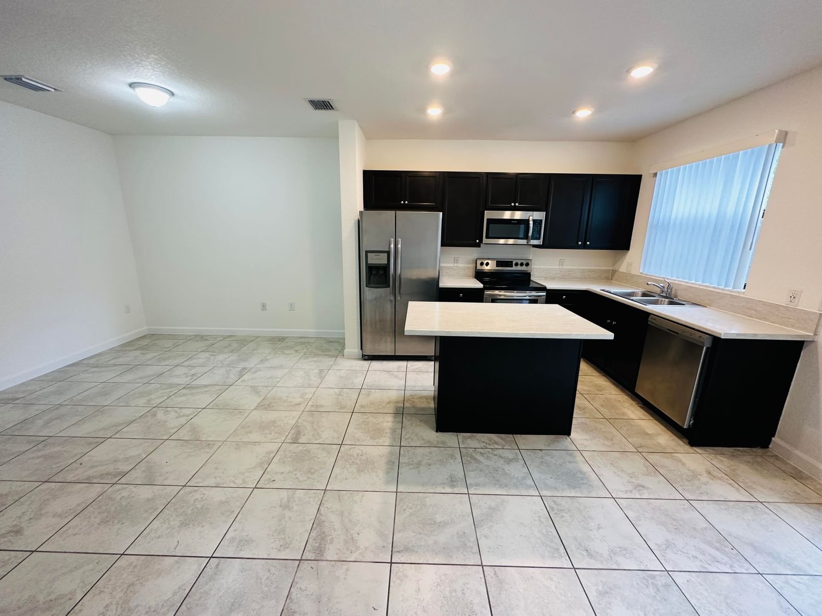 346 NE 208th Ter