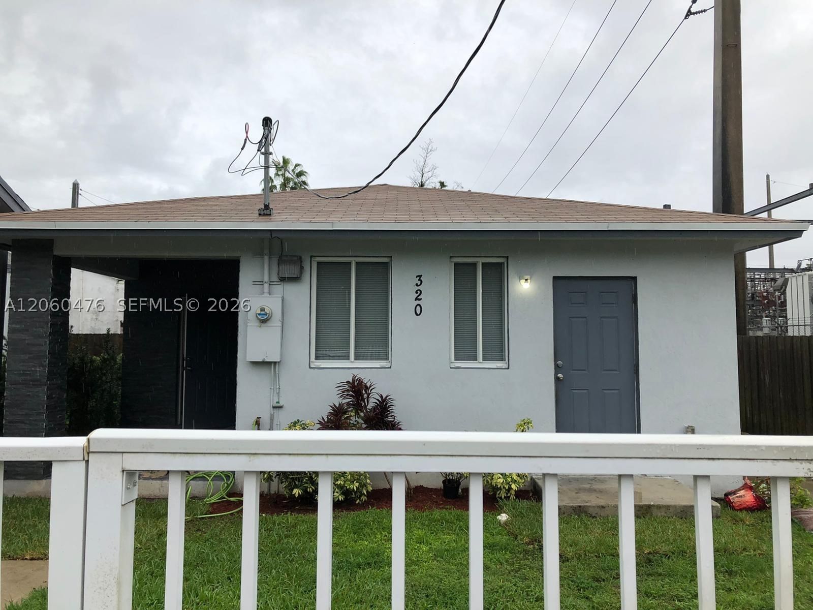 320 NW 42nd St