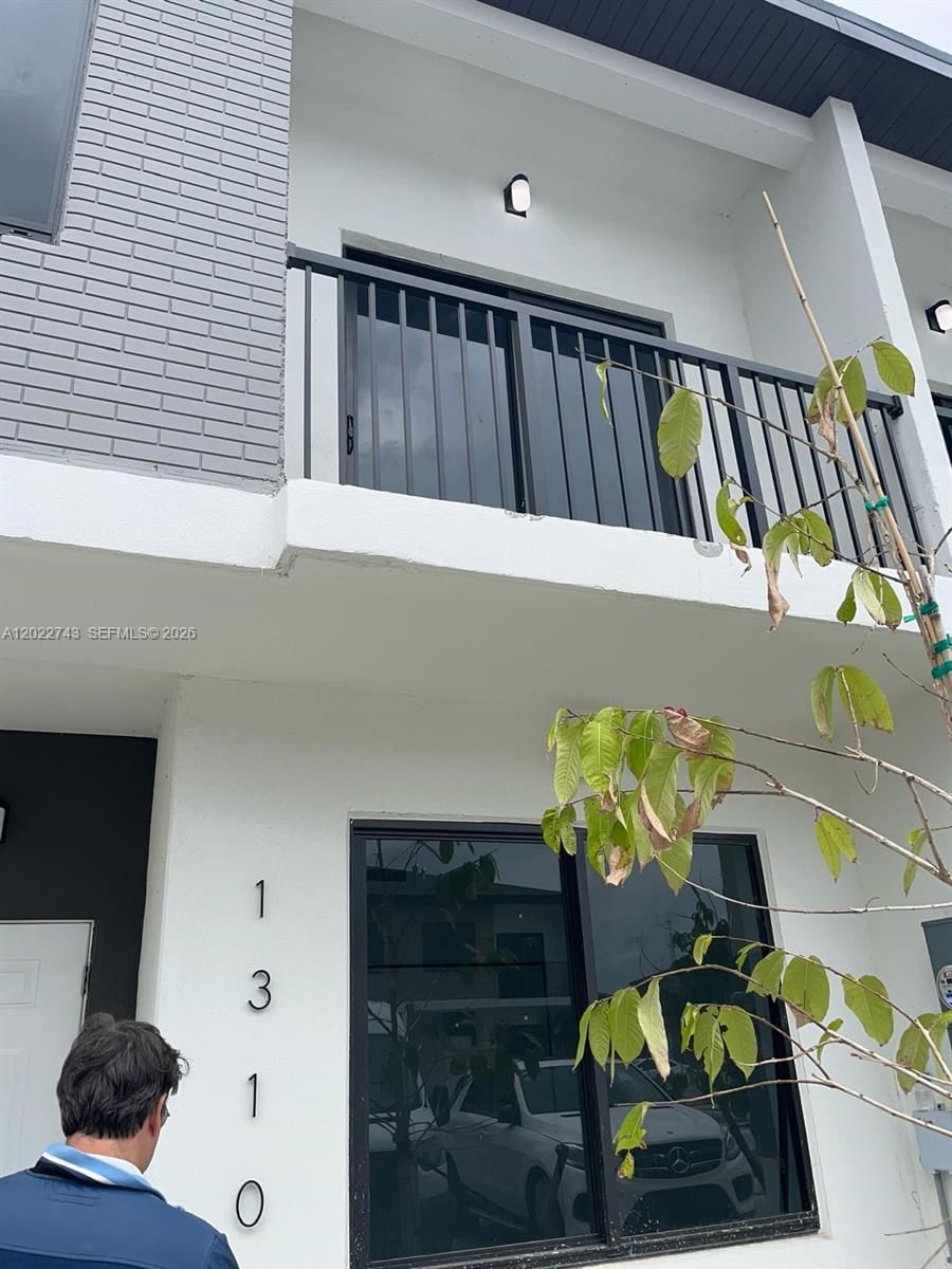 1310 NW 5th St