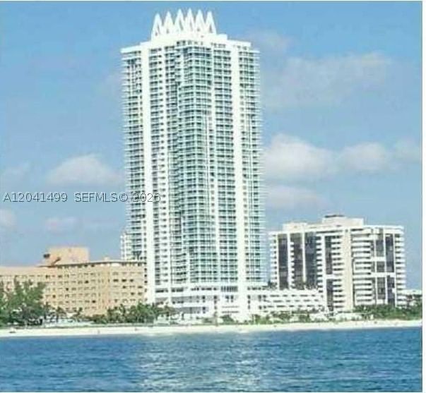 Akoya Condos