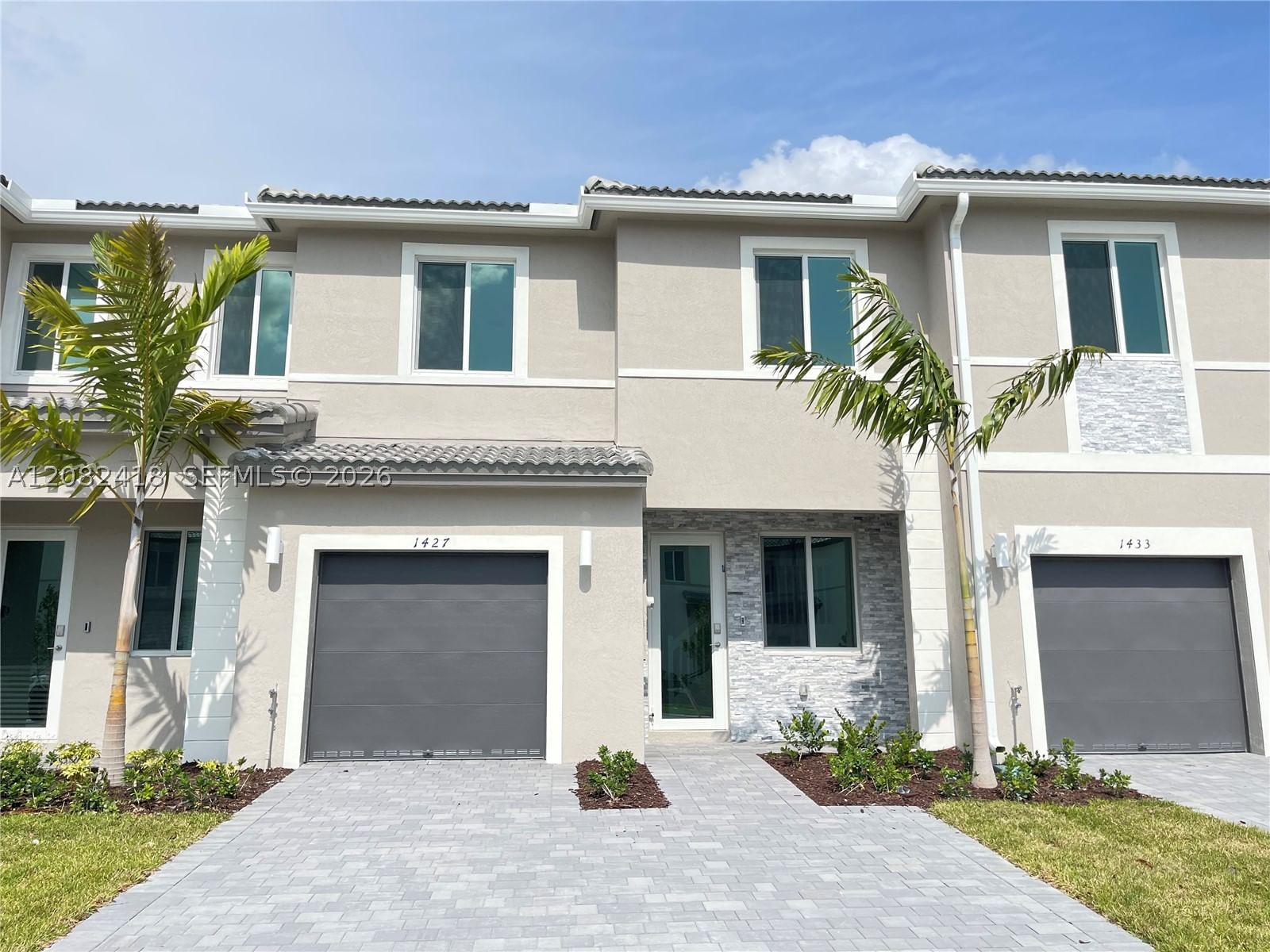 1427 SE 7th Ter