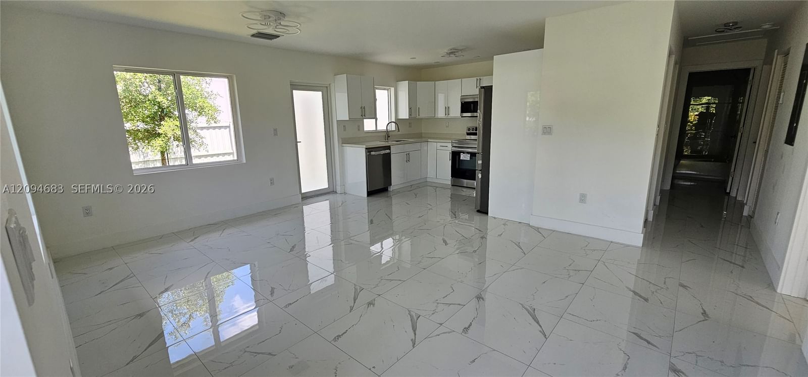 231 NW 3rd Ave