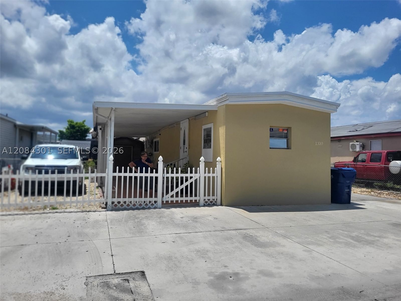 1310 SW 130th Ave