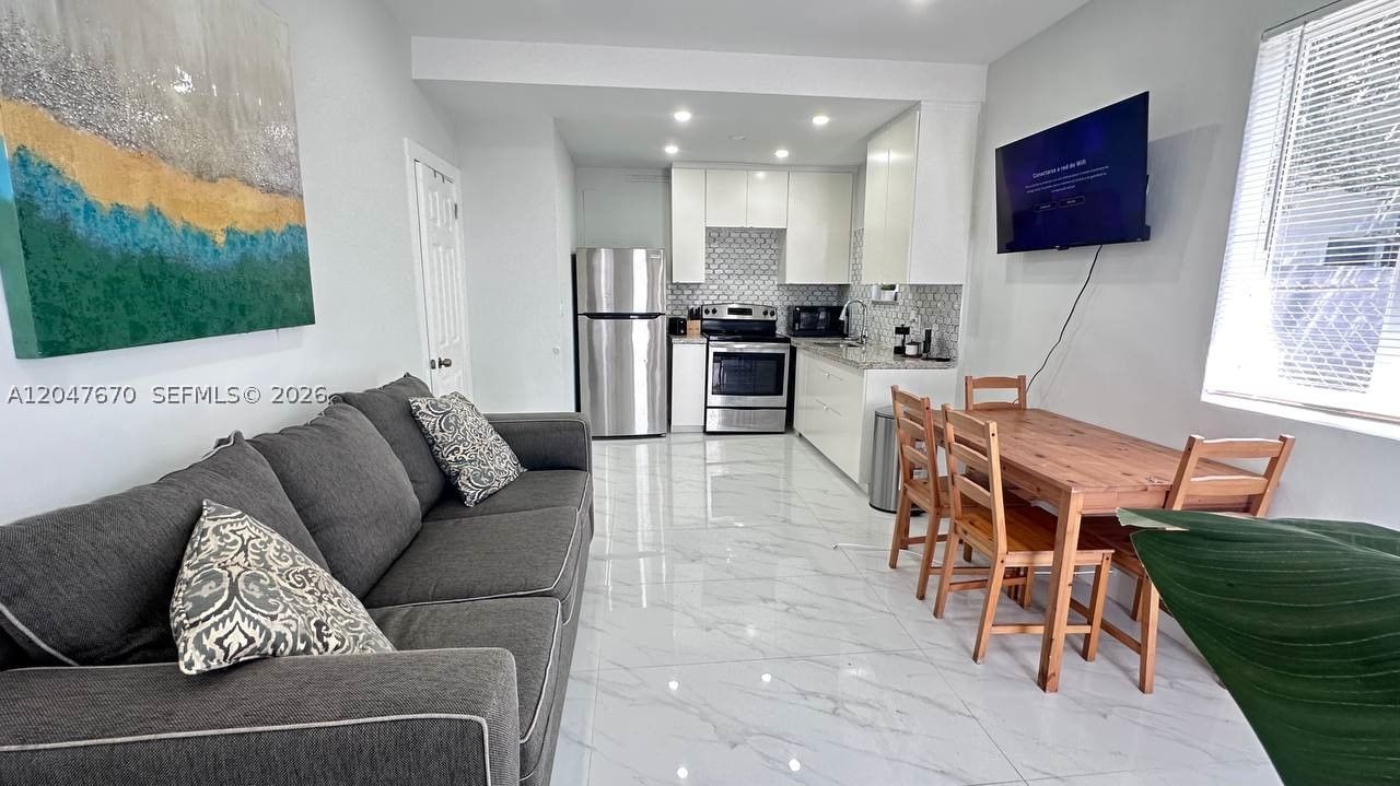 320 SW 29th Rd