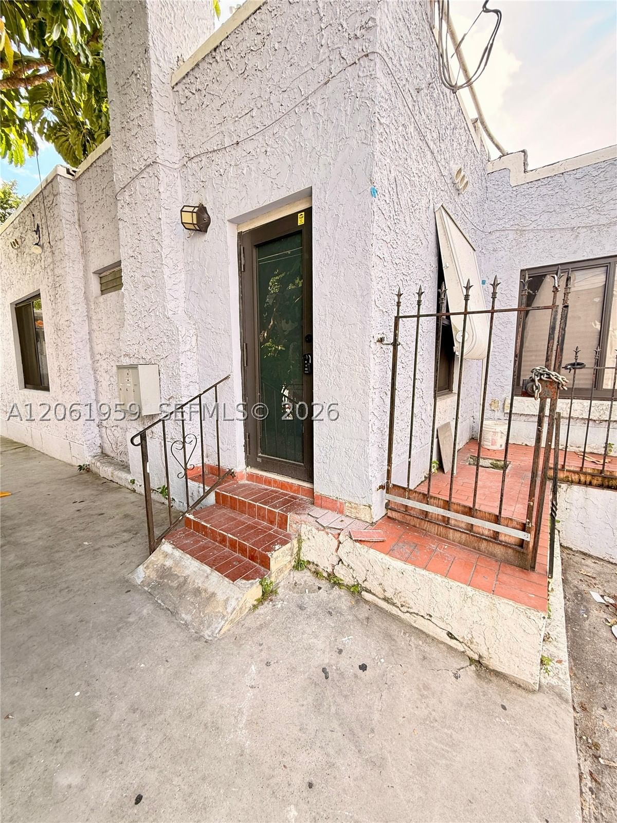 125 SW 19th Ave