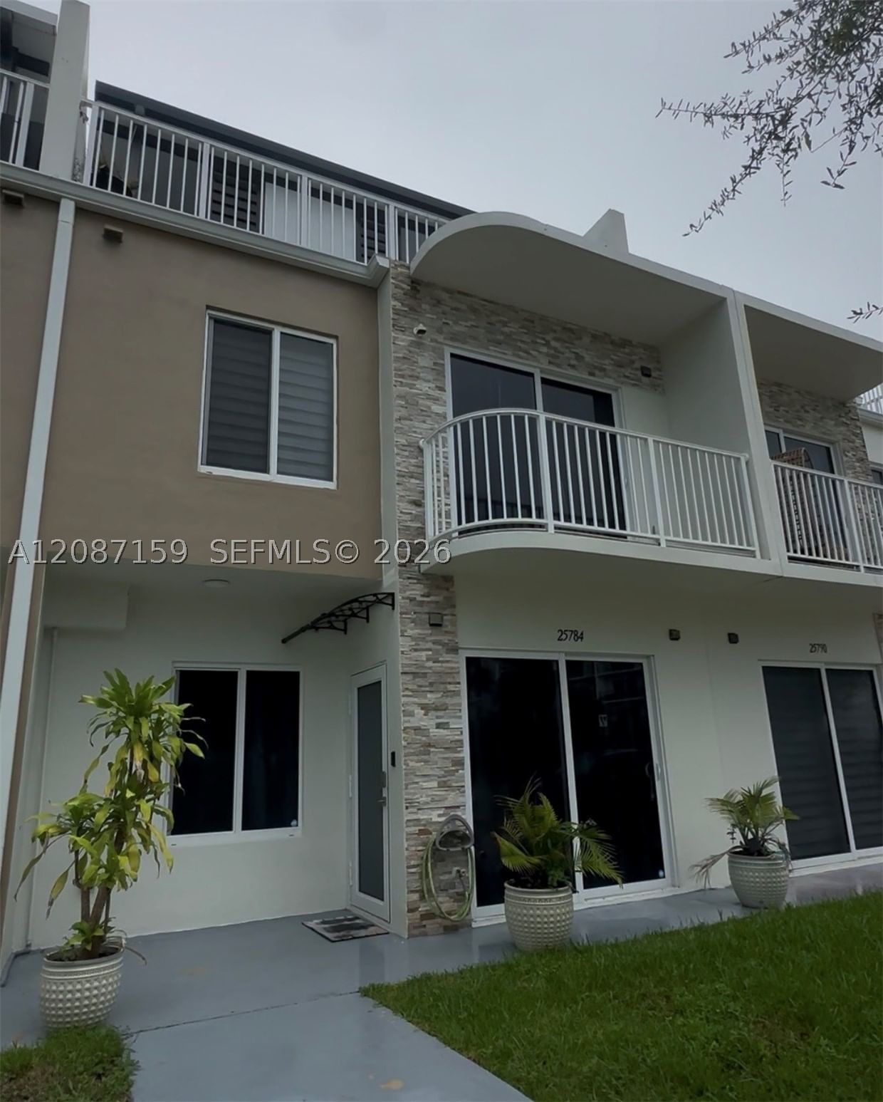25784 SW 139th Path