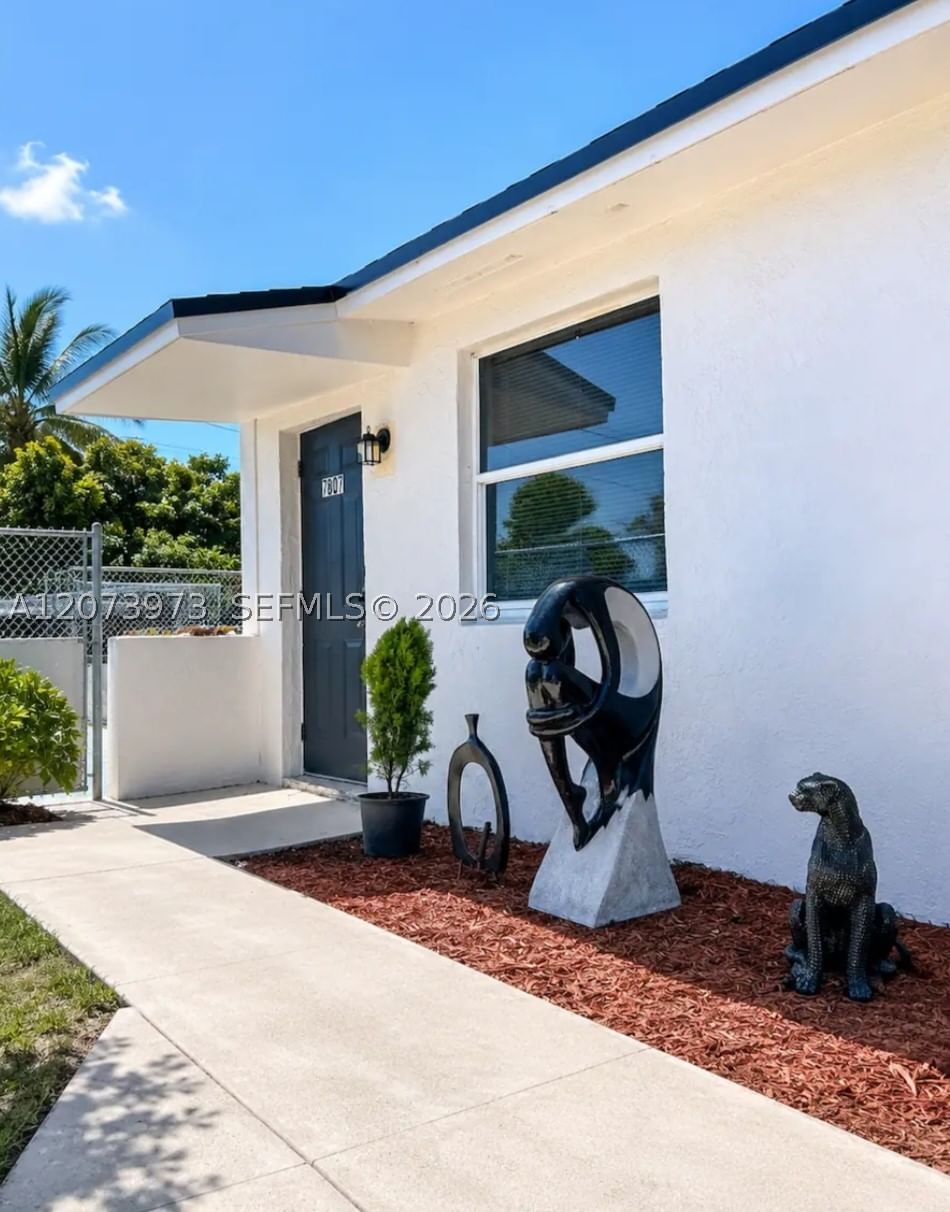 7807 NW 3rd Ave