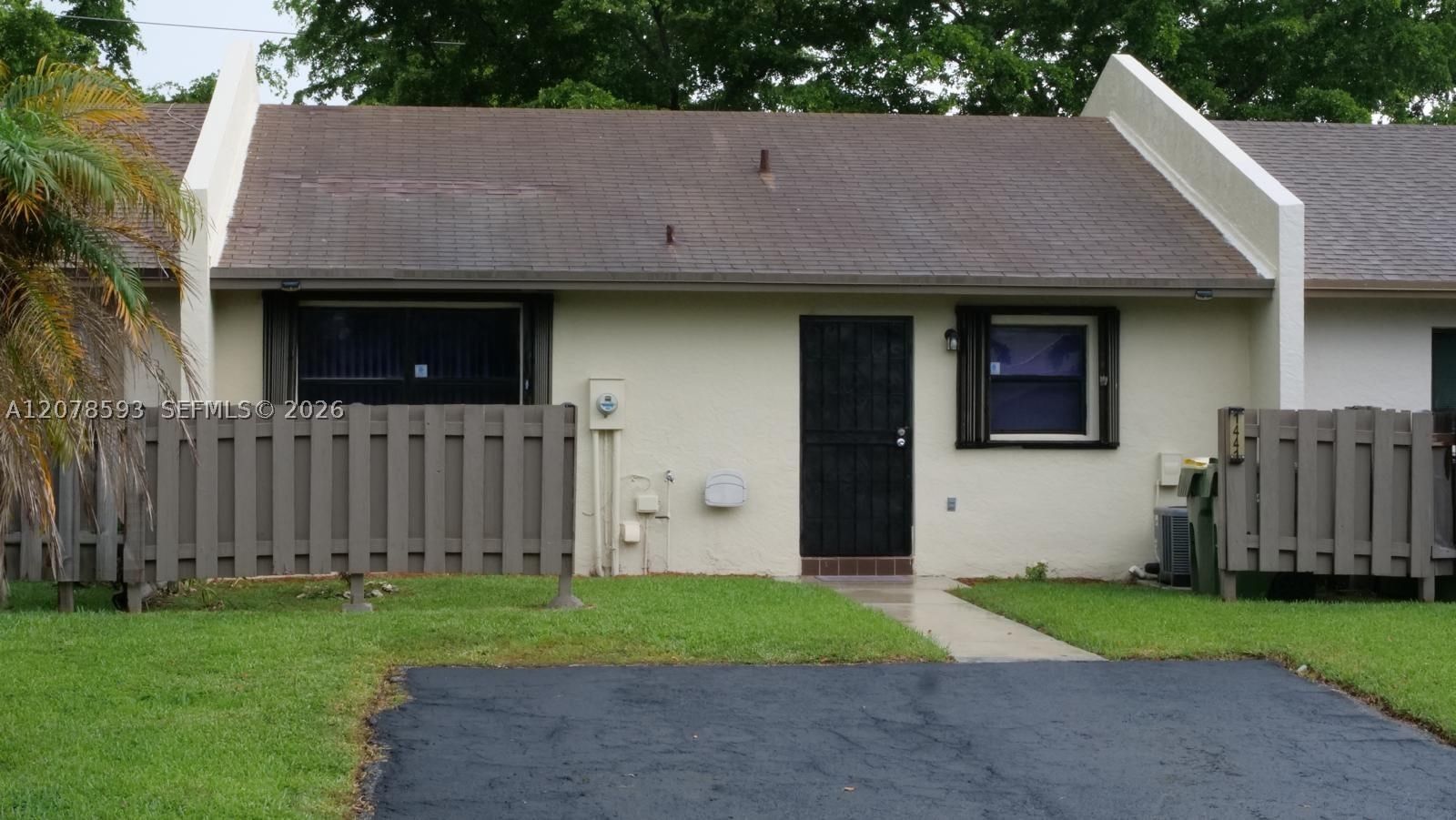 1441 Woodpecker St