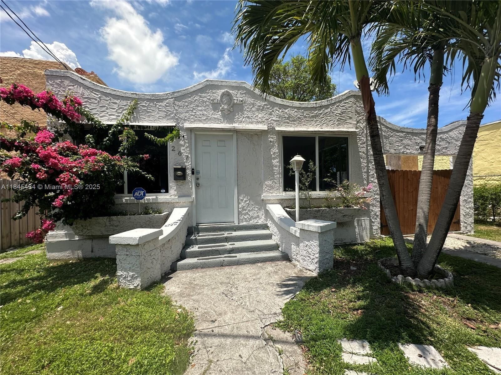 267 NW 33rd St