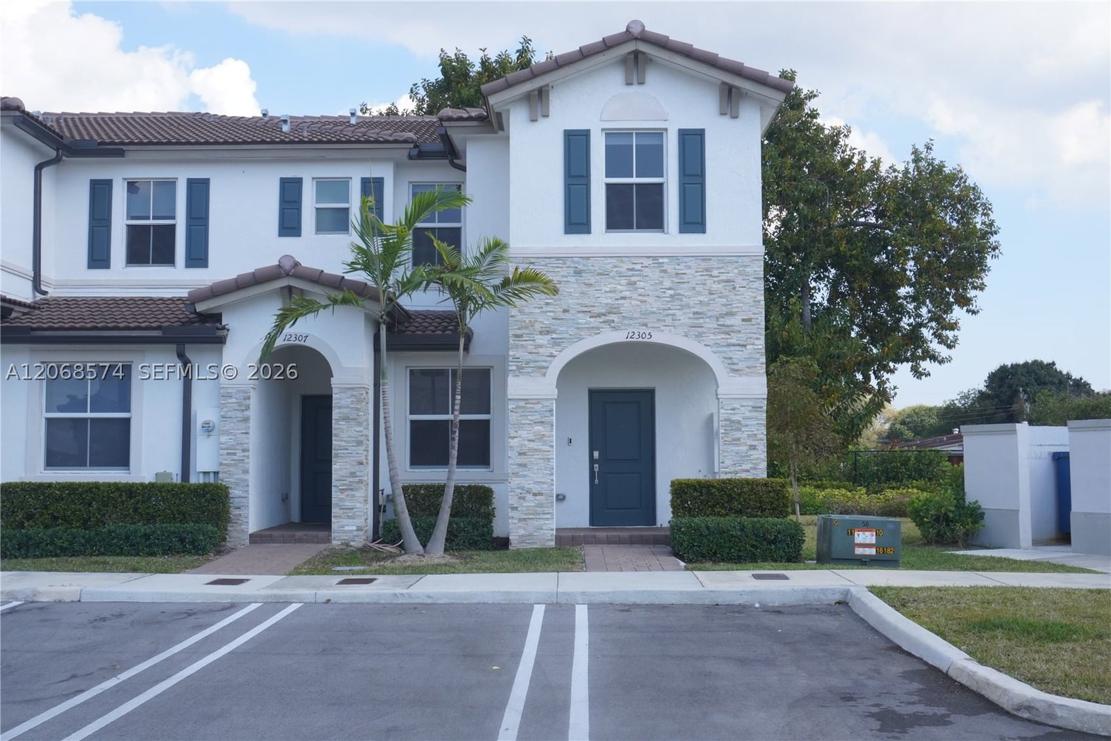 12305 NW 23rd Ct