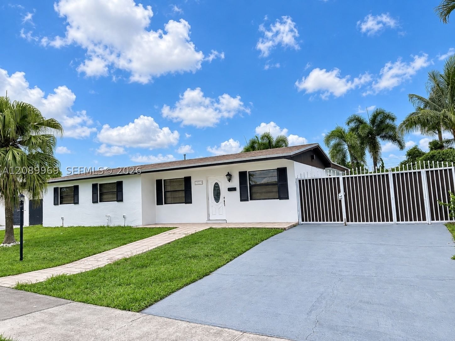 18310 NW 85th Ave