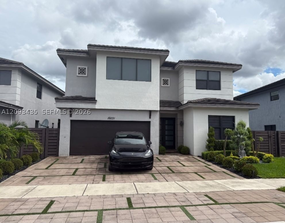 16031 NW 89th Ct