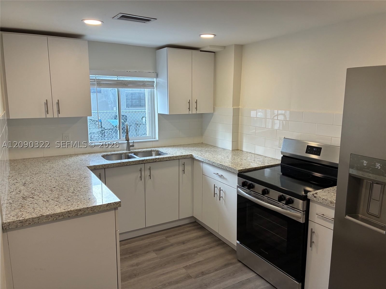 2628 SW 31st Pl