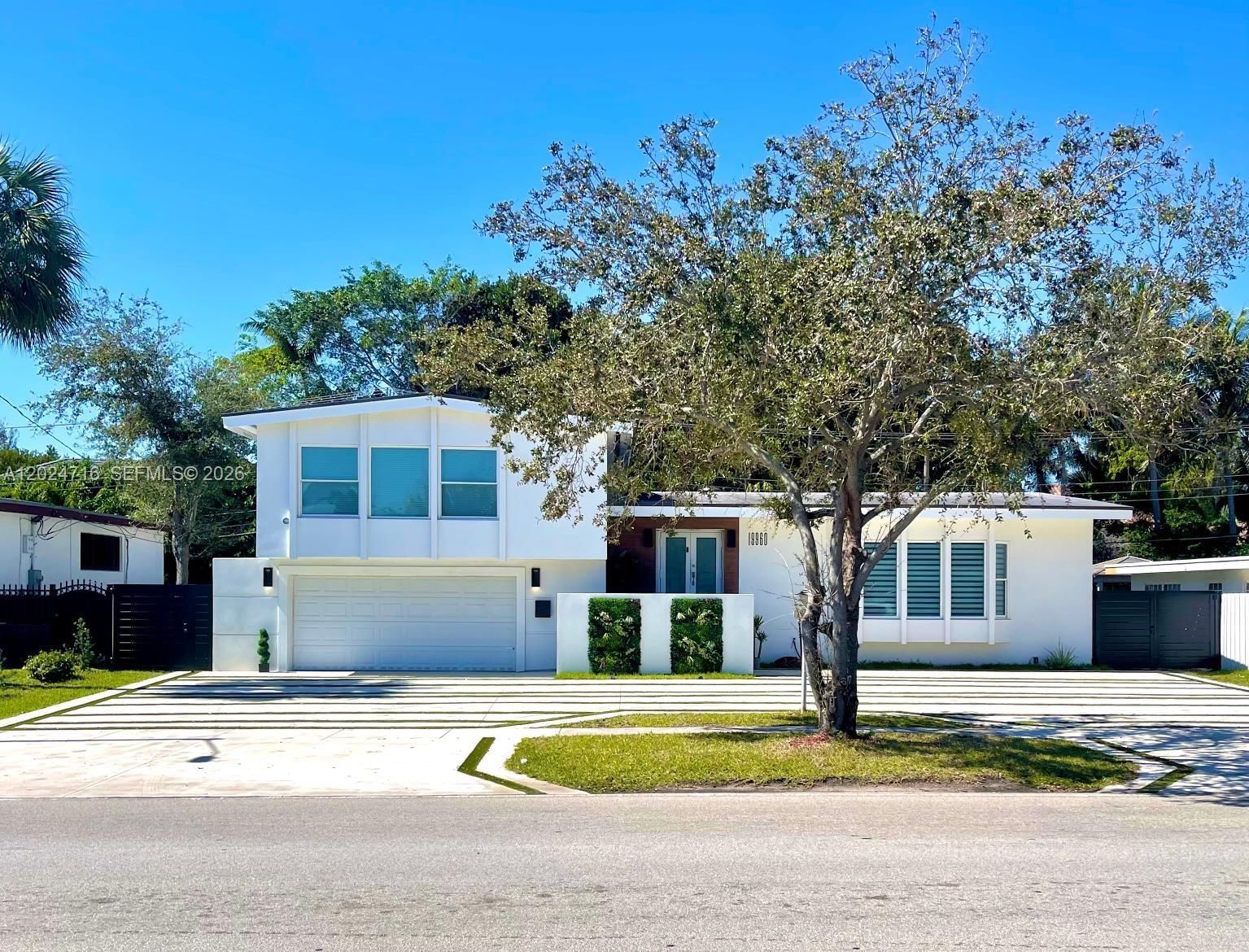 19960 Highland Lakes Blvd