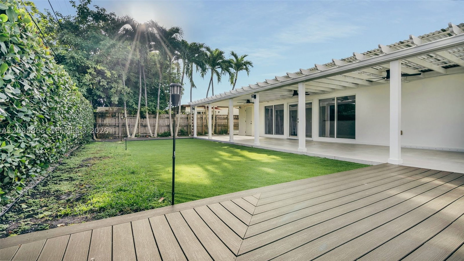9710 SW 14th St