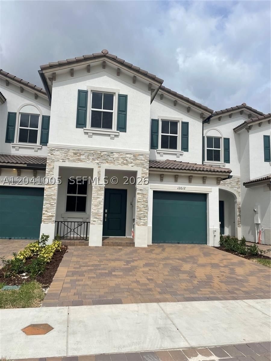 12612 NW 22nd Pl