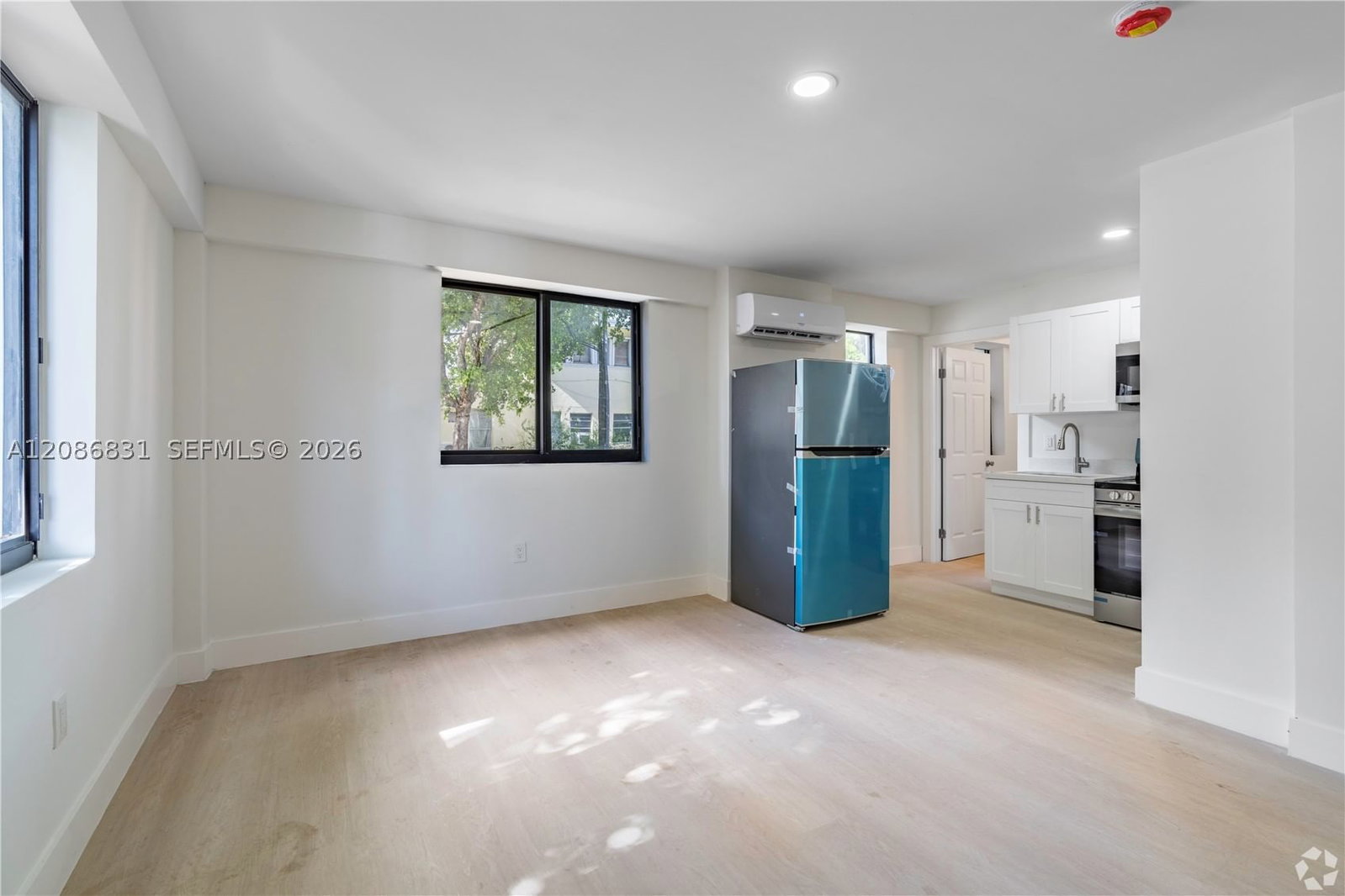 340 SW 5th Ave