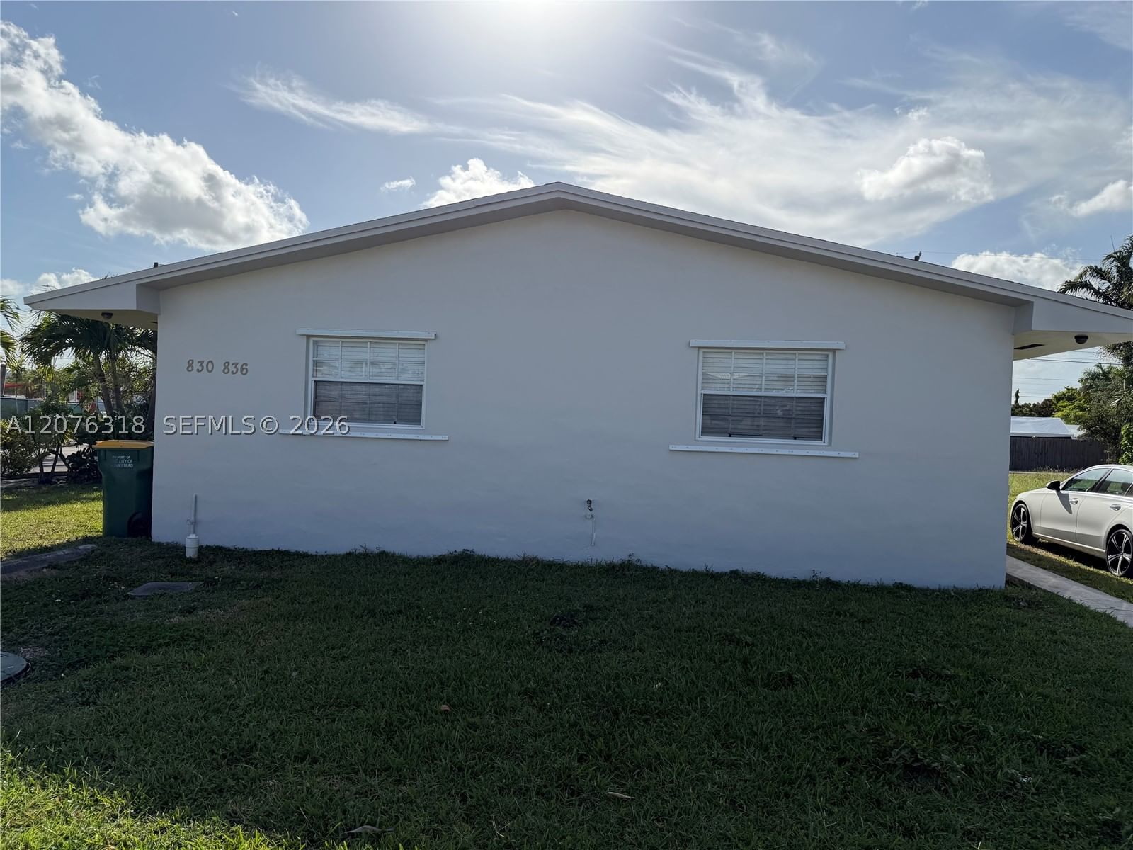 834 NE 5th Ave