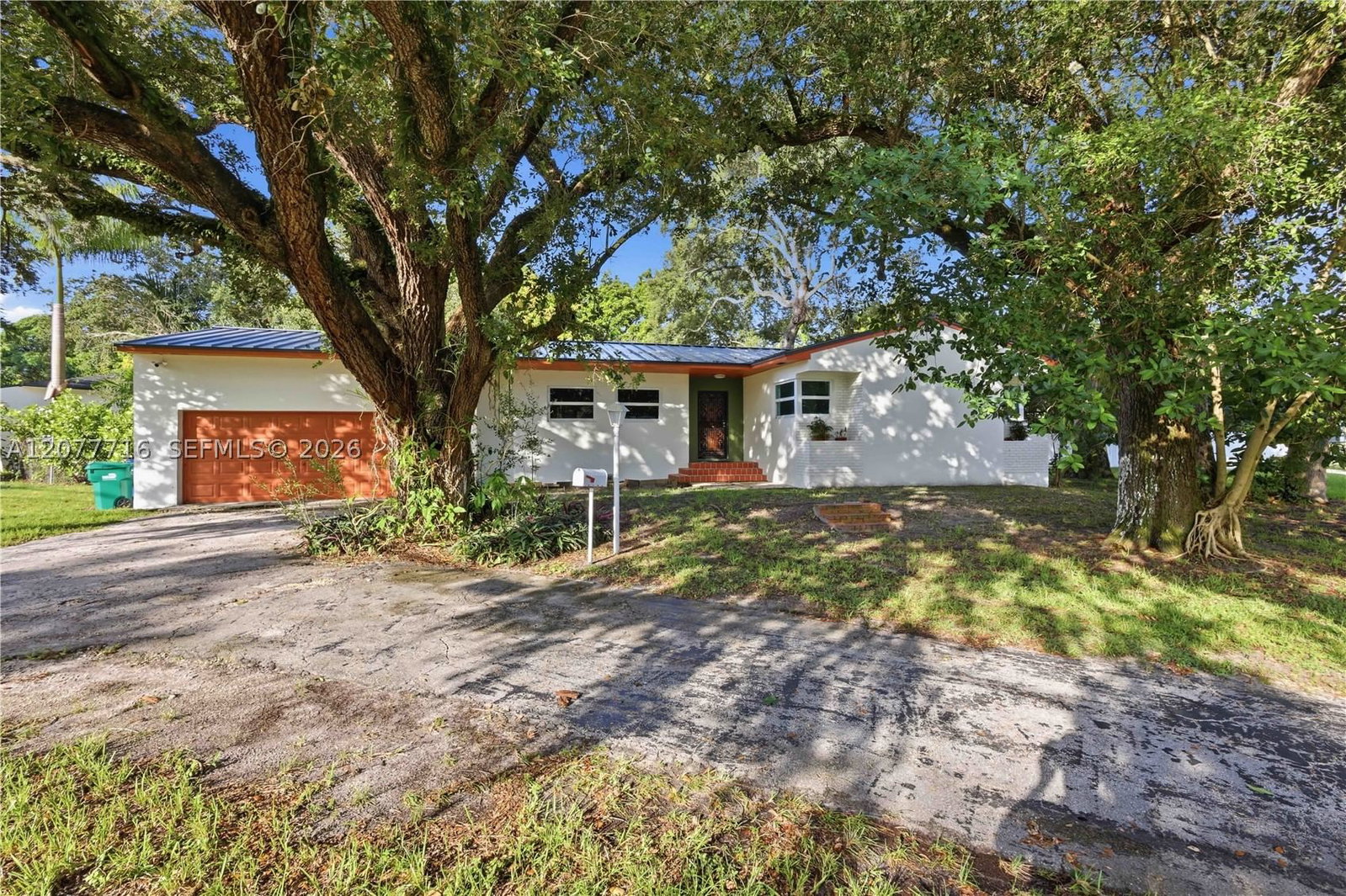 13040 N Miami Ave