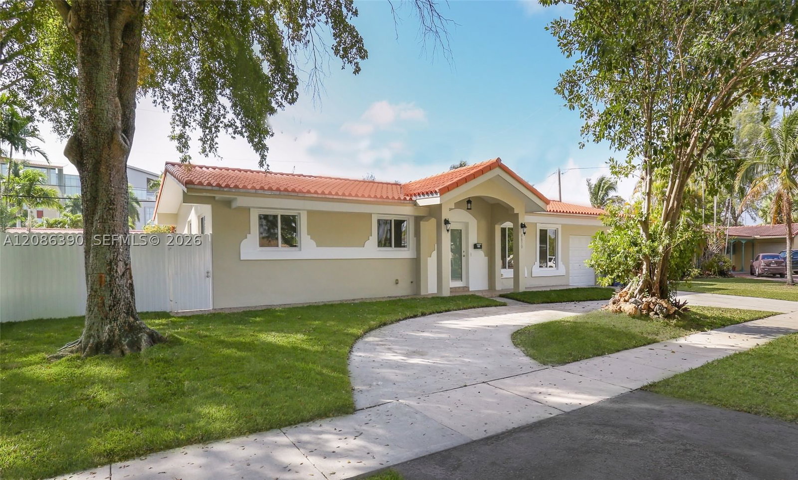 8870 SW 87th St