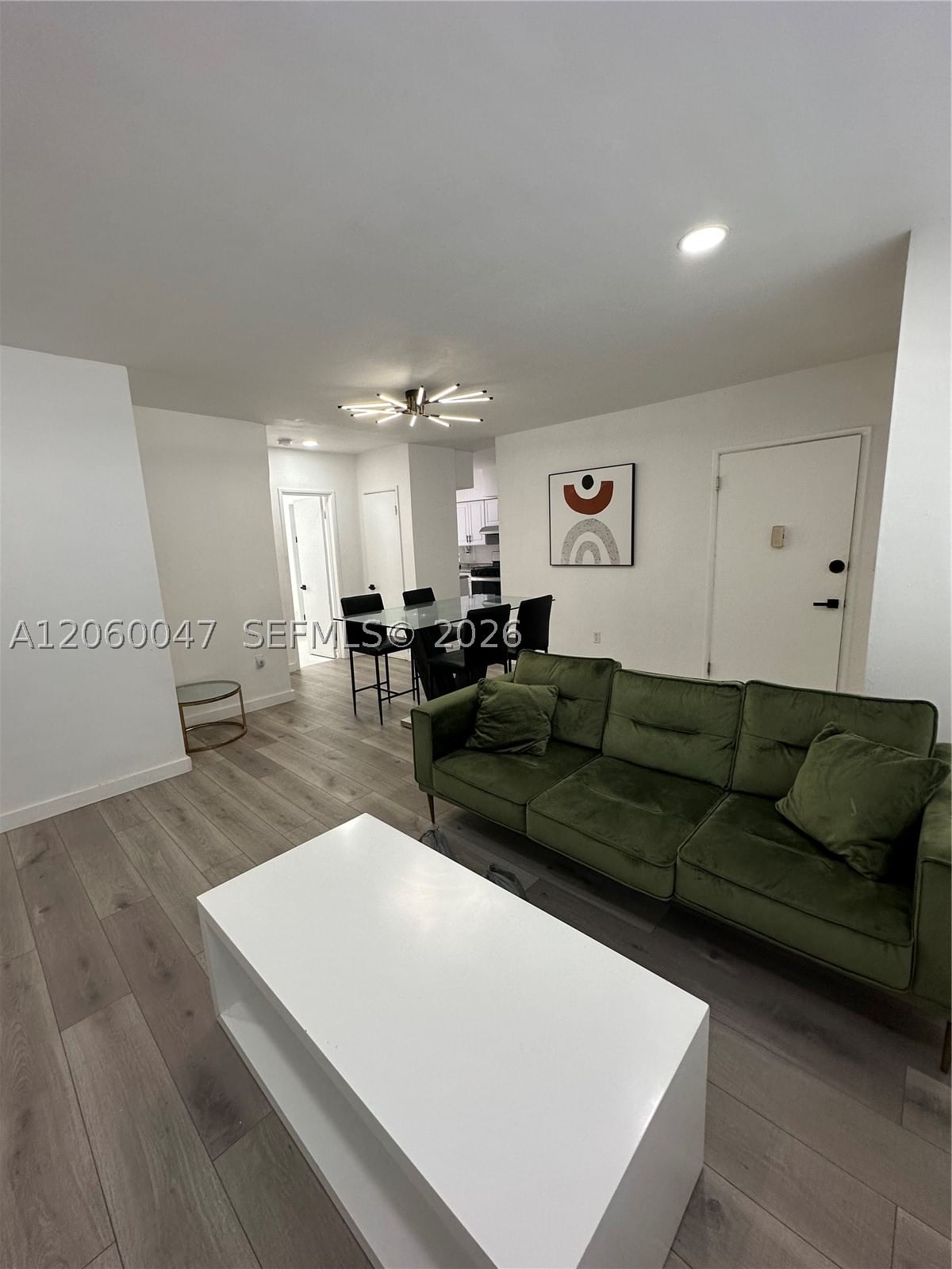 316 Surfside Blvd