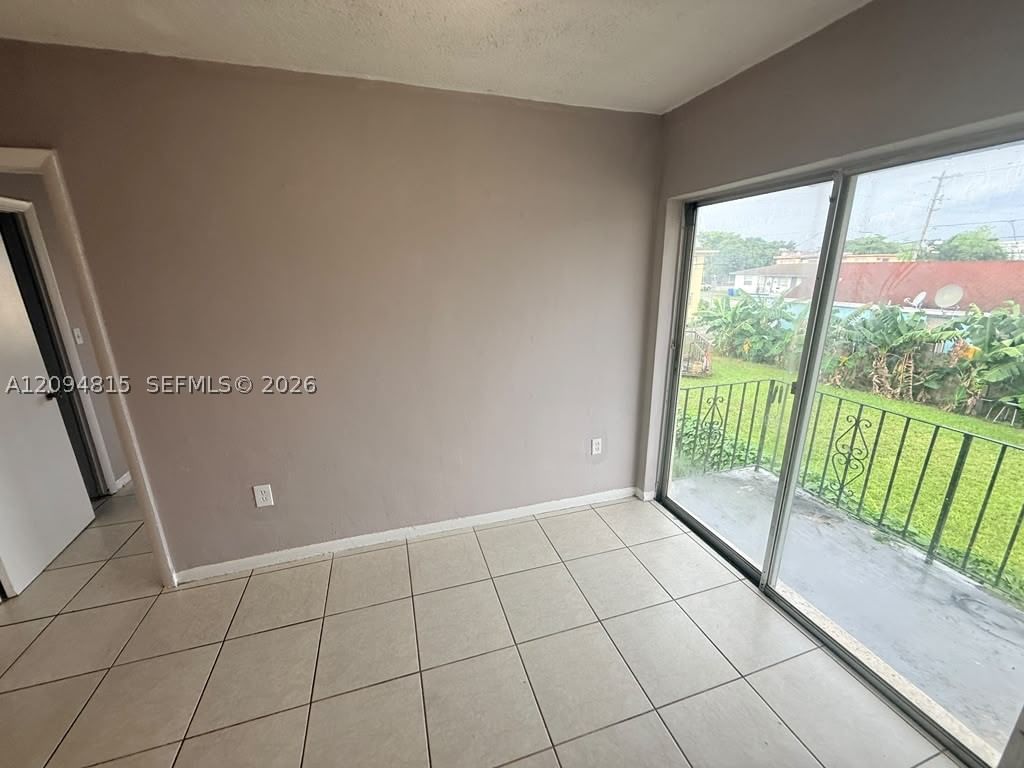 3130 NW 21st Ct
