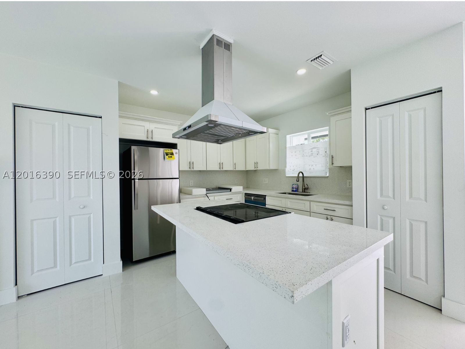 8005 NW 14th Ct