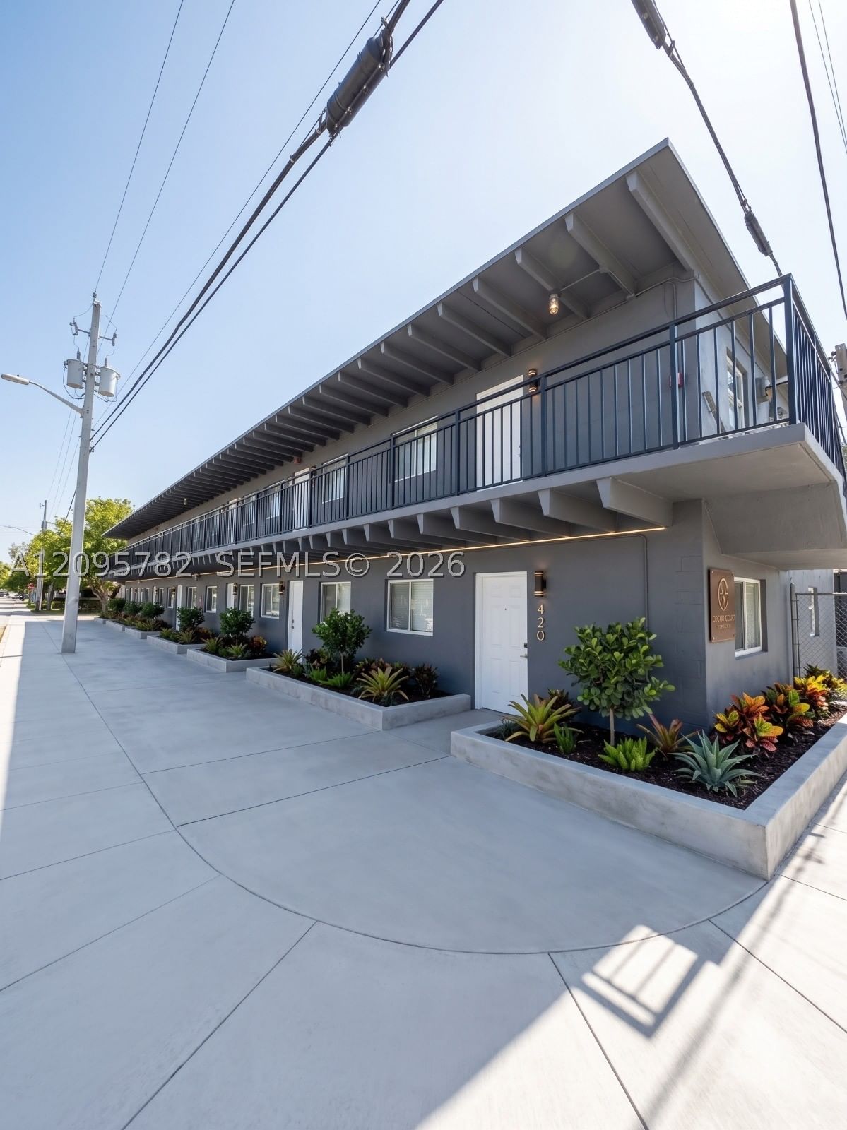 485 SW 4th Ave