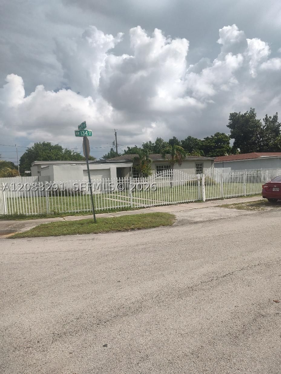 1875 NW 134th St