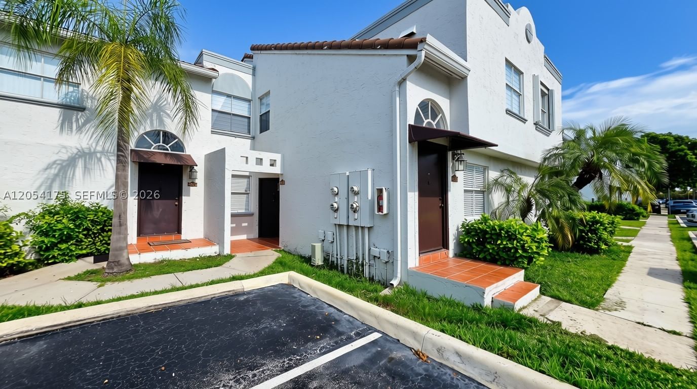 4628 NW 97th Pl