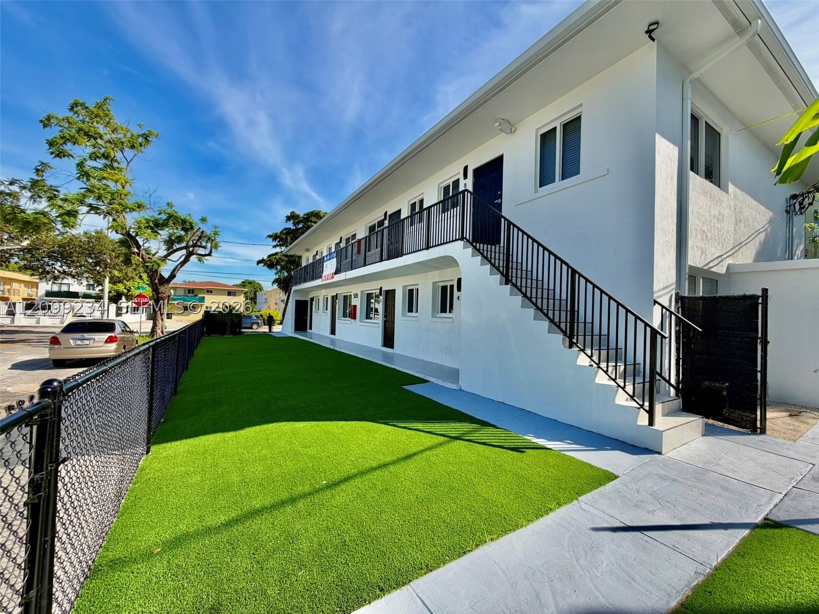 505 SW 7th Ct
