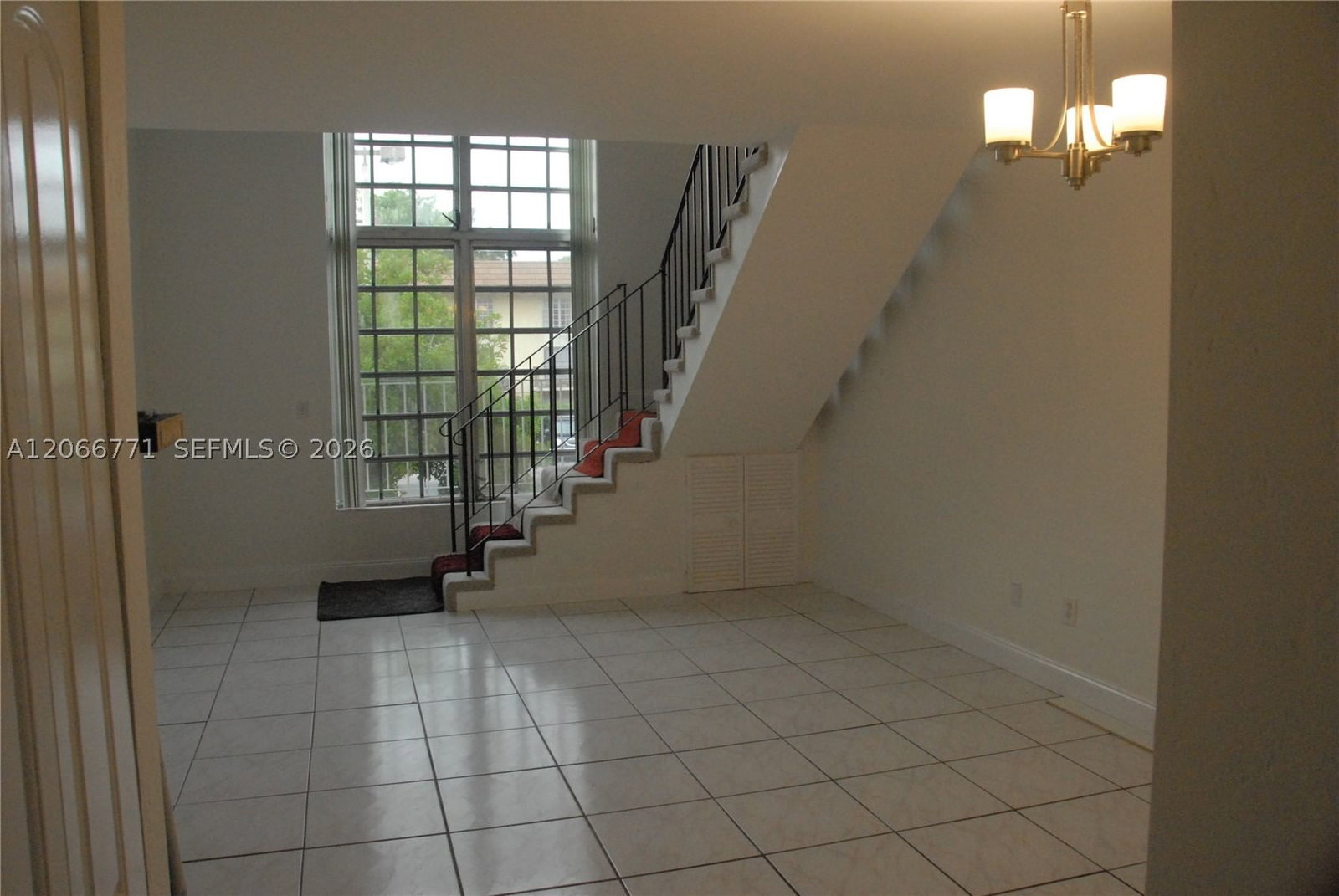 10907 N Kendall Dr