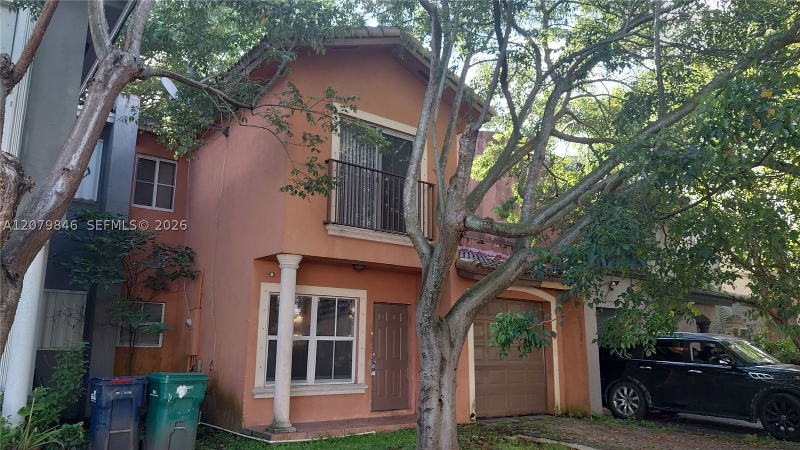 875 SW 6th Pl