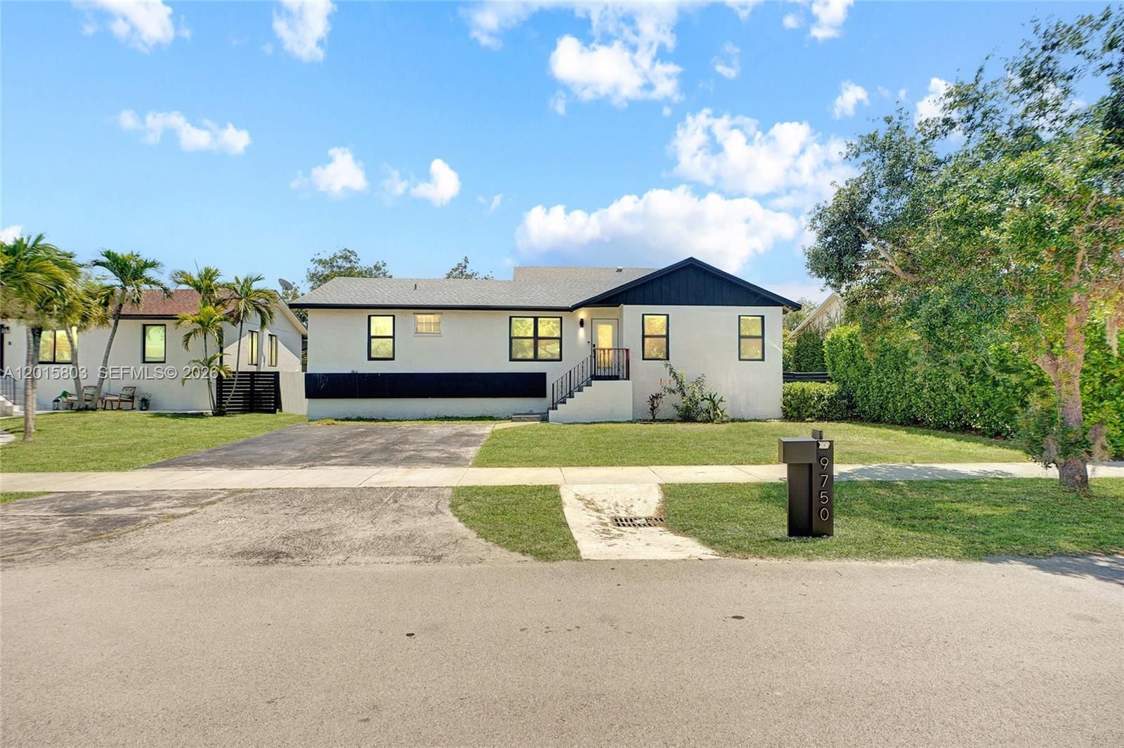 9750 SW 211th St