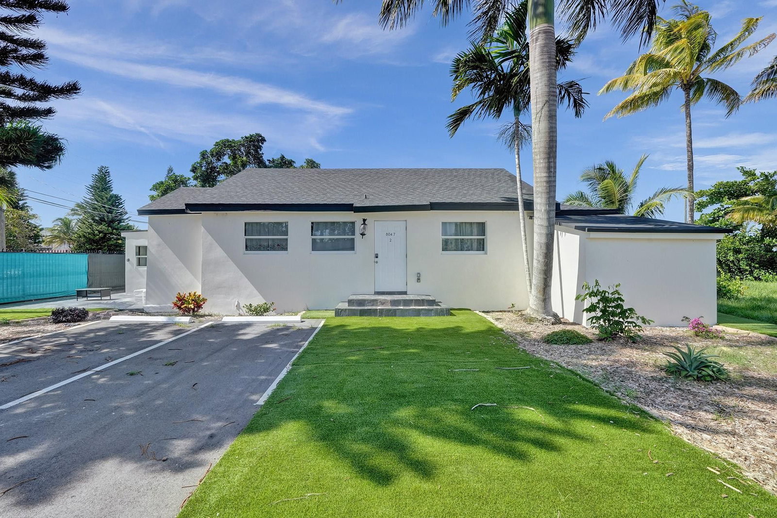 8047 NW 1st Pl