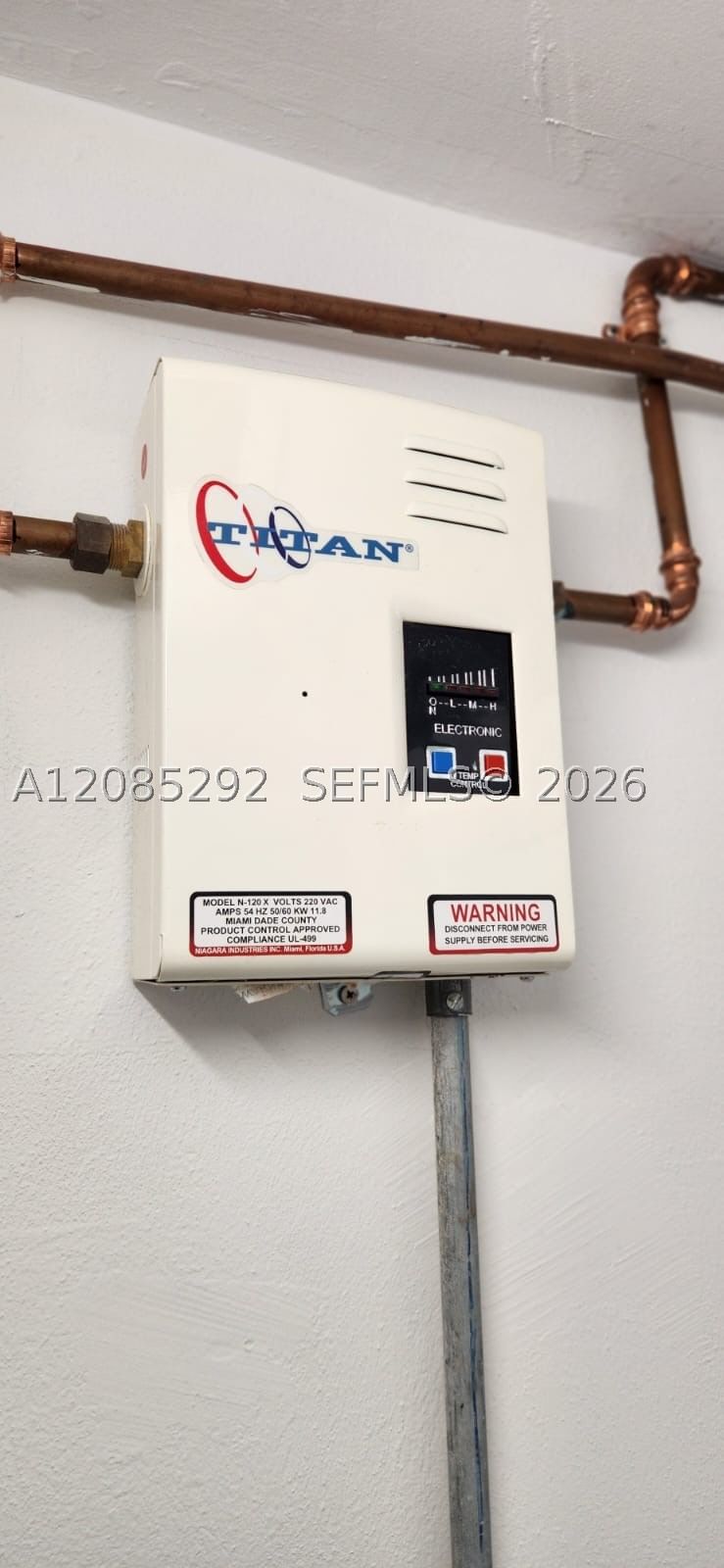 Photo 8