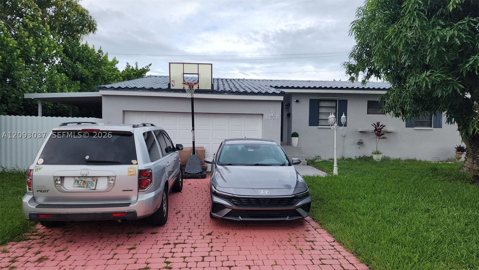 1921 SW 83rd Ave
