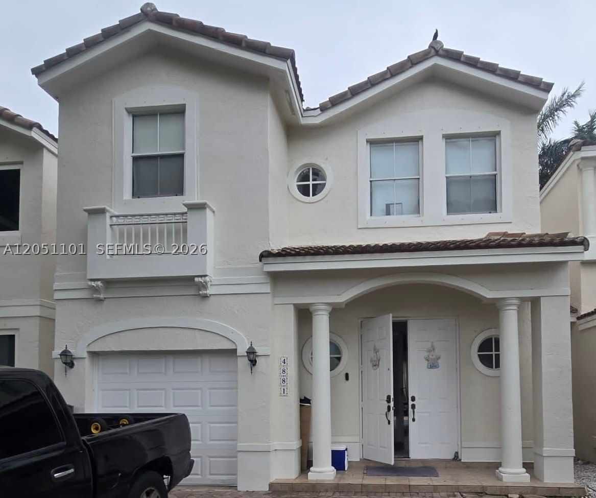 4881 NW 107 Ct