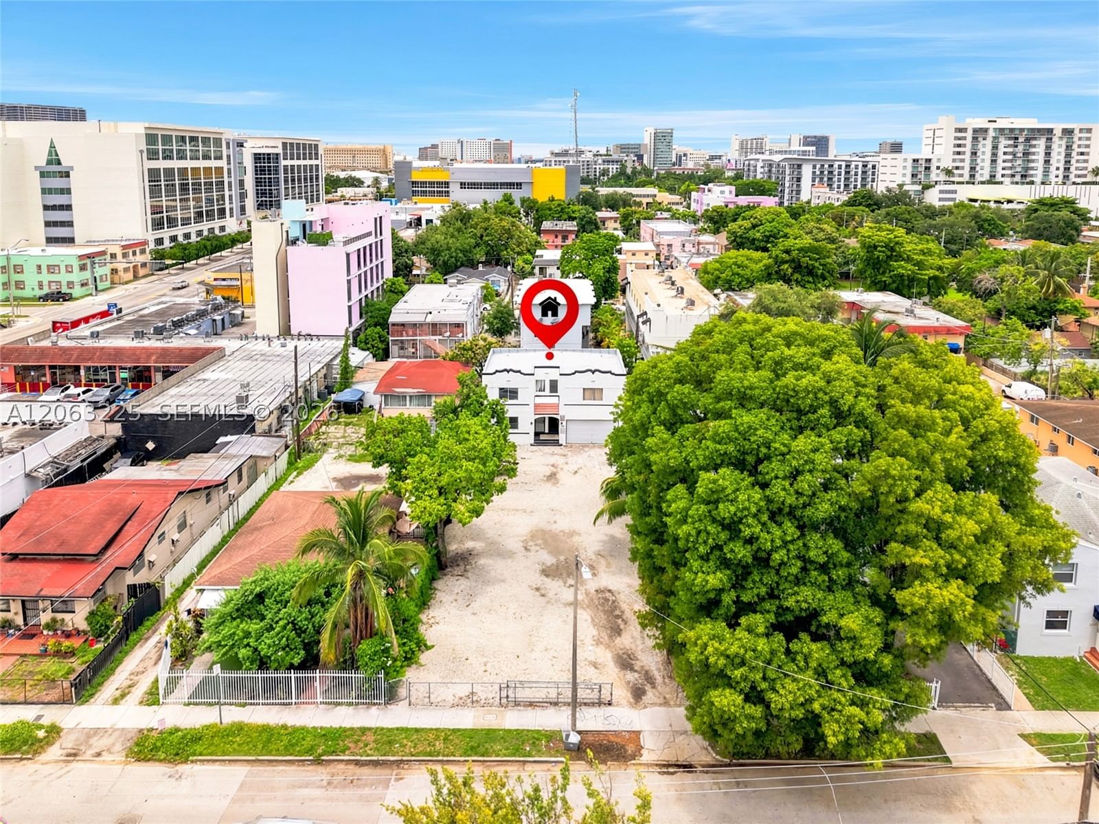 1145 NW 4th St