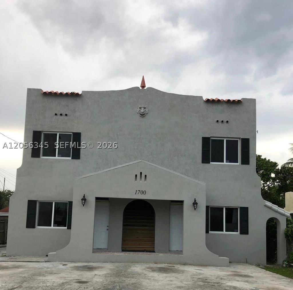 1700 NW 22nd Ct
