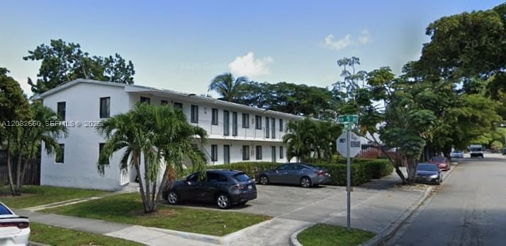 481 NW 30th St